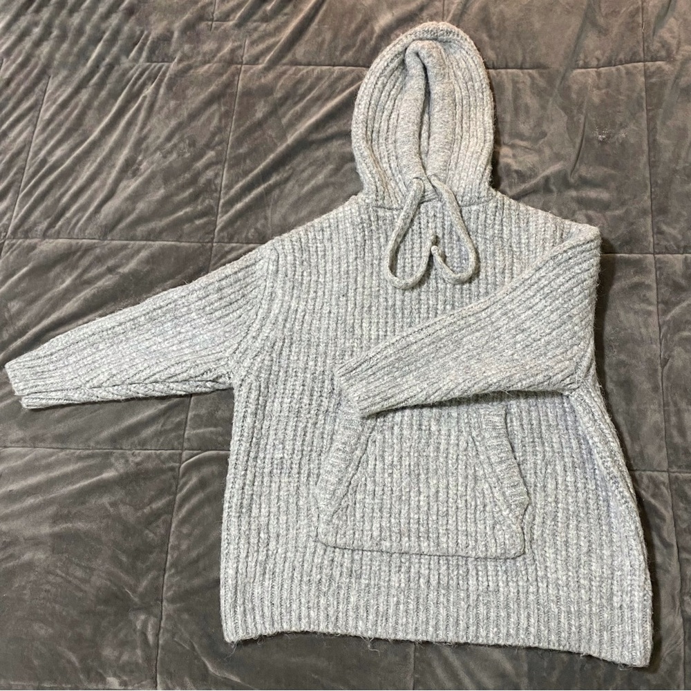Zara Jacquard Knit Sweater